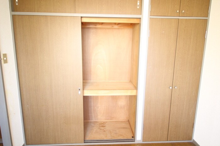 物件内観写真15　(収納)