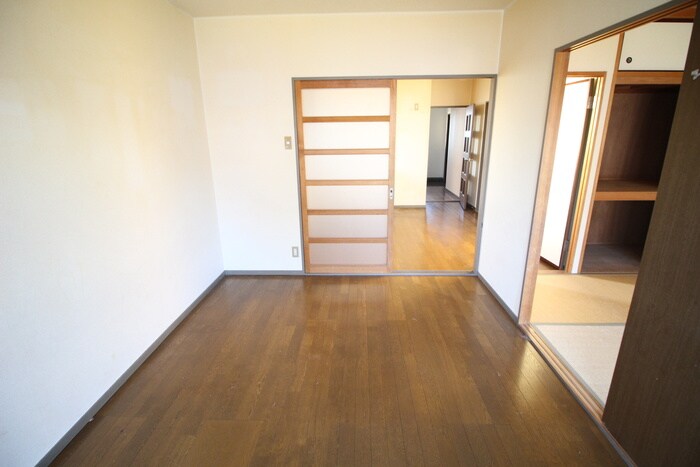 物件内観写真16　(居室)