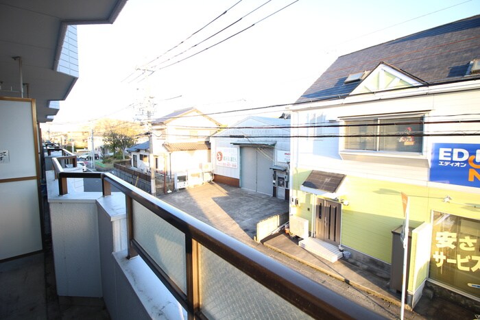 物件内観写真21　(室内からの展望)