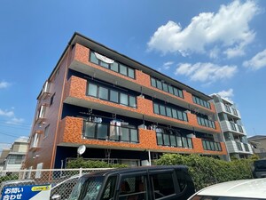 シャトルシバタ外観写真