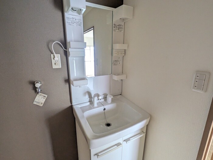 物件内観写真10　(洗面)