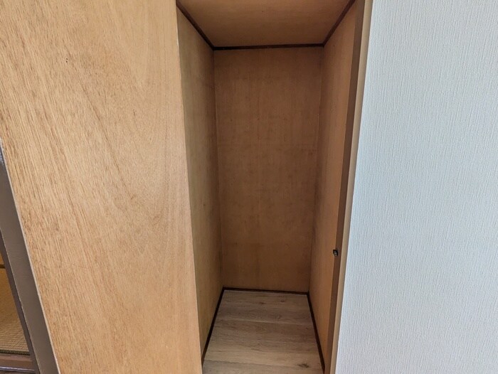 物件内観写真21　(収納)