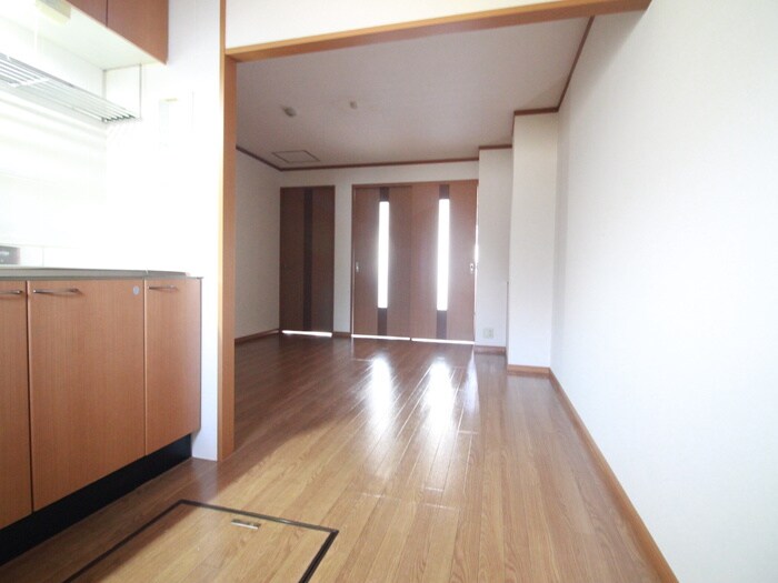 物件内観写真8　(居室)