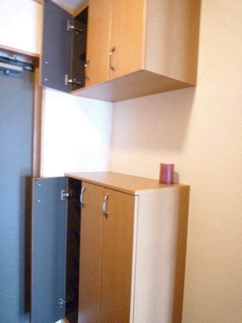 物件内観写真14　(靴箱)