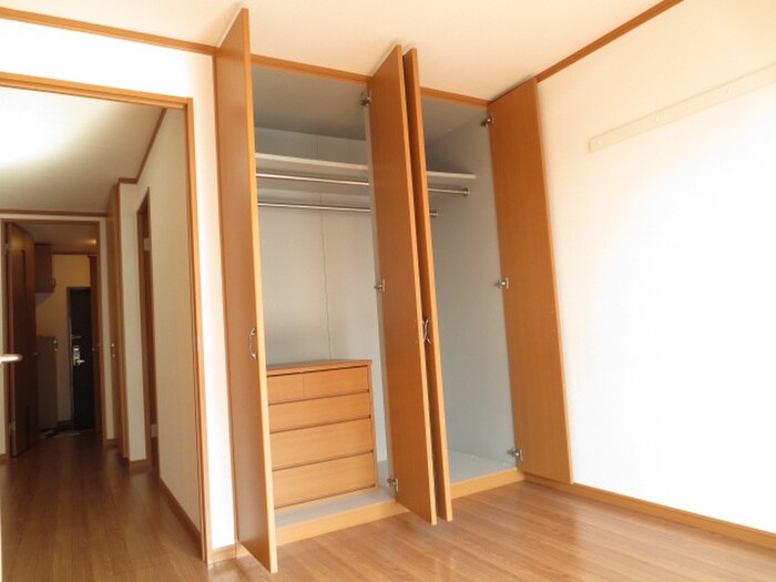 物件内観写真16　(収納)