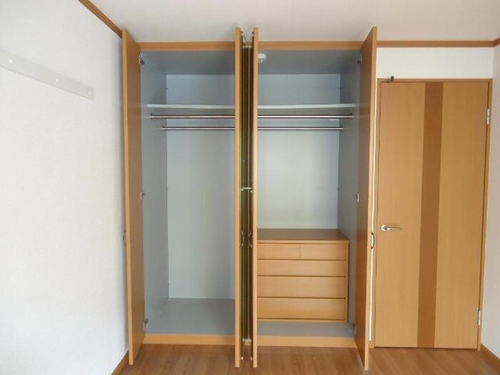 物件内観写真20　(収納)