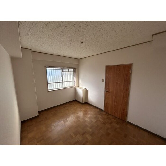 物件内観写真5　(居室)