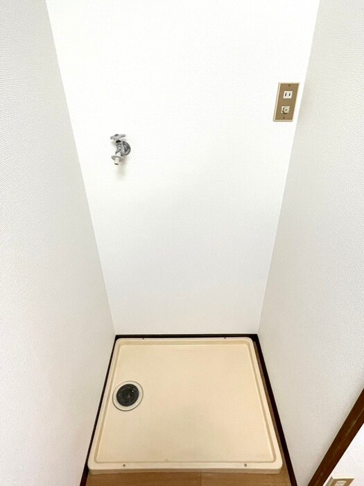 物件内観写真19　(洗濯機置場)