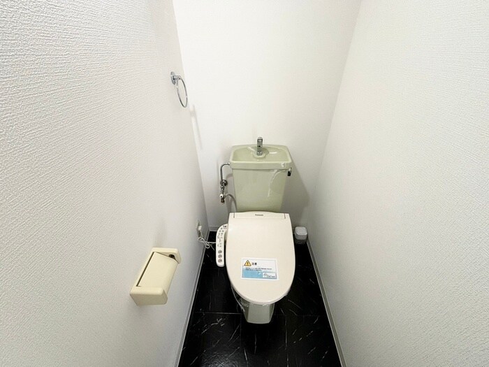 ミルオンデュ－ル　竹生のトイレ