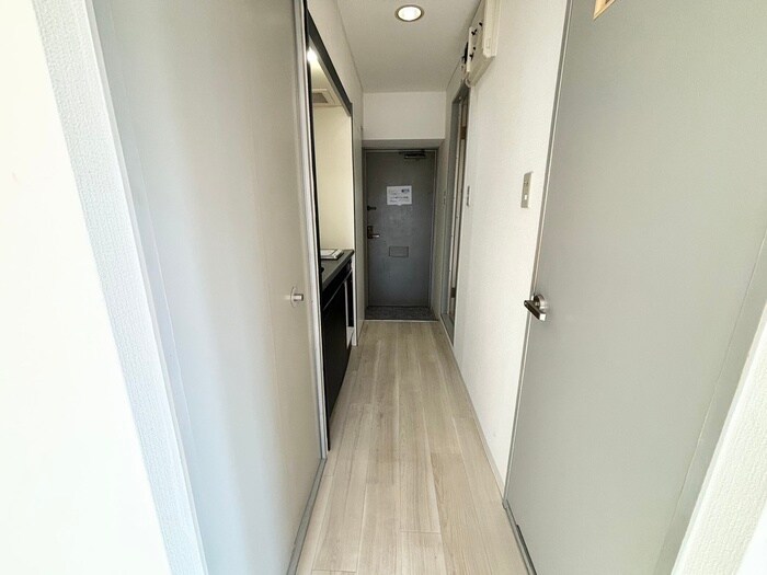 ミルオンデュ－ル　竹生の廊下