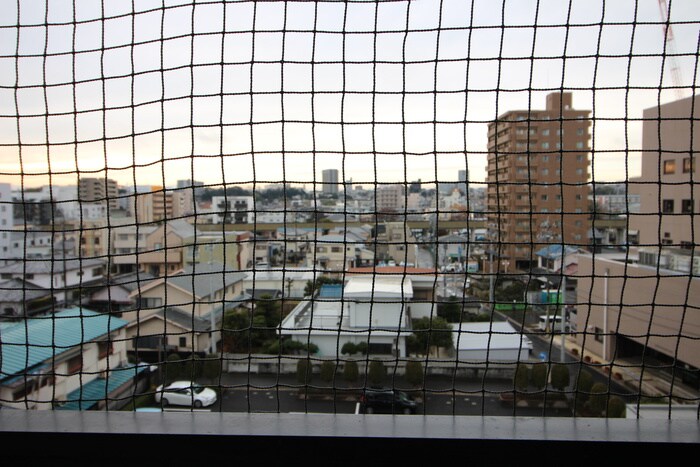 物件内観写真22　(室内からの展望)