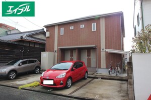 レジデンス桜山外観写真