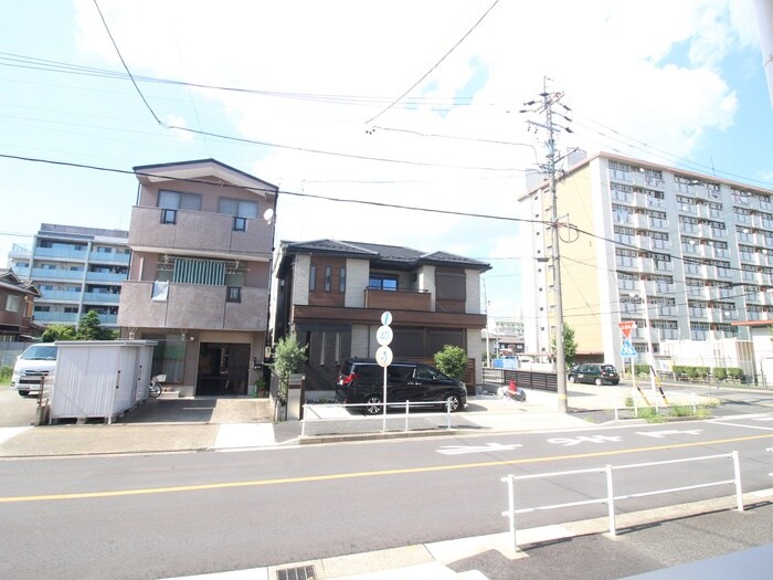 物件内観写真21　(室内からの展望)