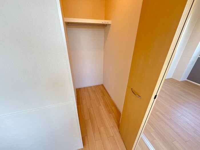 物件内観写真7　(収納)