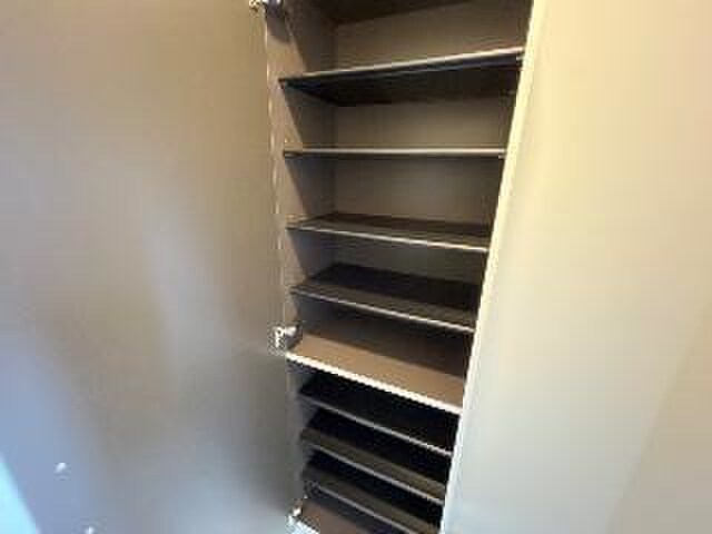 物件内観写真12　(靴箱)