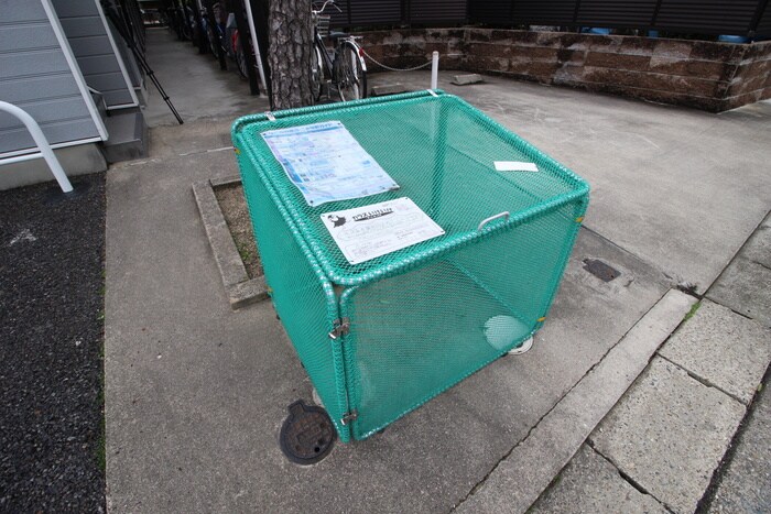 物件外観写真4　(建物設備)