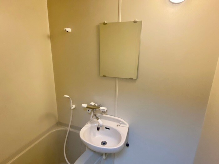 物件内観写真10　(洗面)