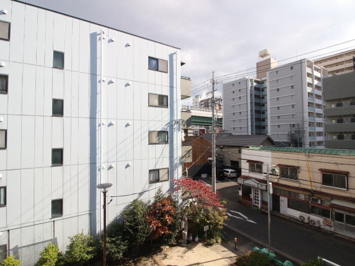 物件内観写真17　(室内からの展望)