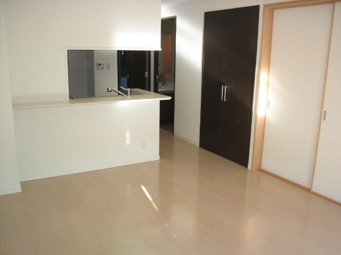 物件内観写真14　(居室)