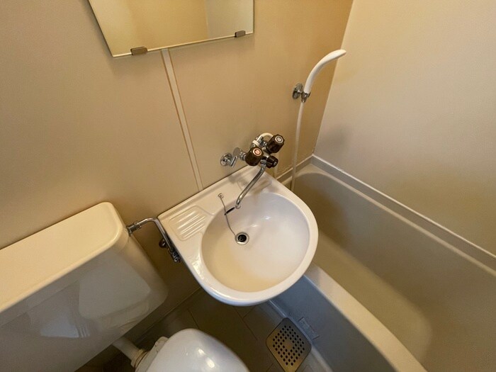 物件内観写真13　(洗面)