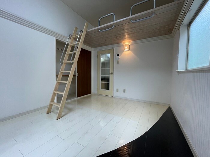 物件内観写真22　(居室)