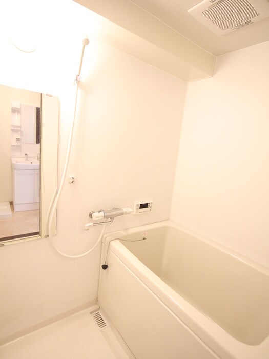 物件内観写真8　(バス／シャワールーム等)