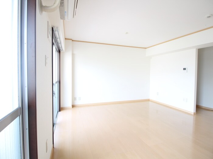 物件内観写真12　(居室)