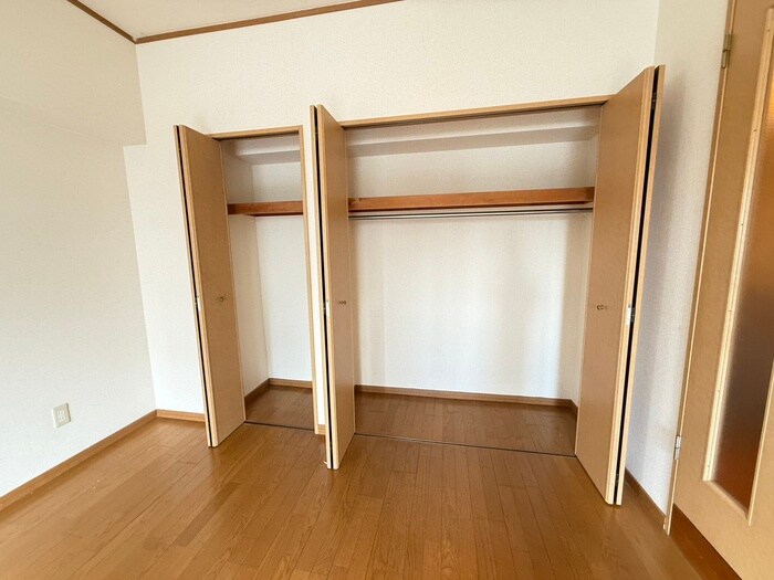 物件内観写真9　(収納)
