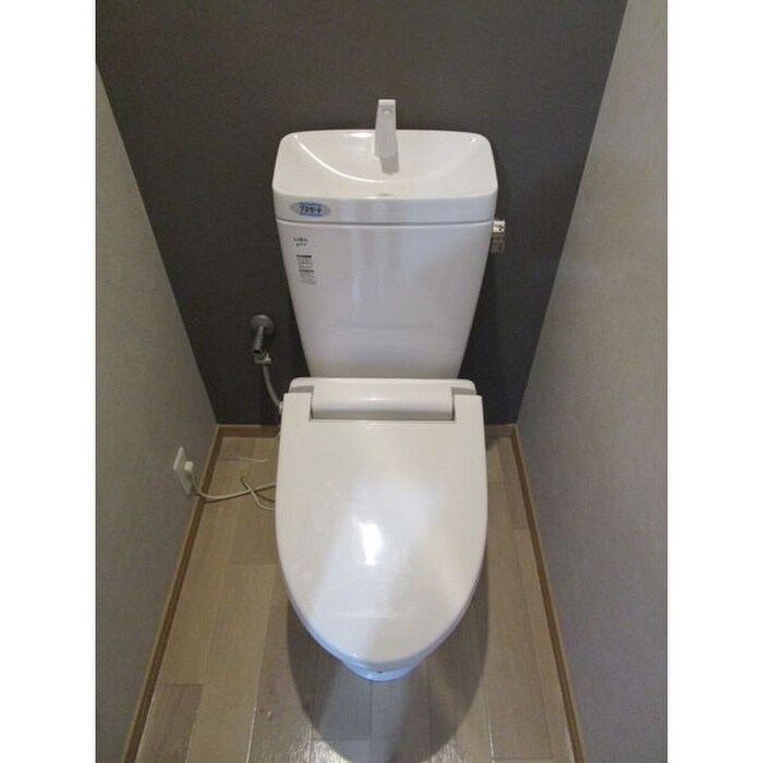 物件内観写真10　(トイレ)