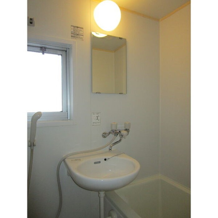 物件内観写真12　(洗面)