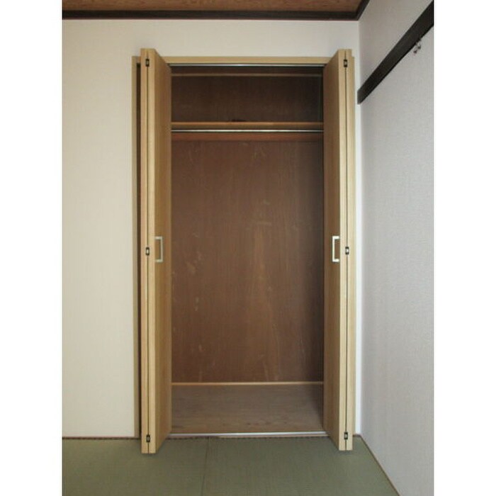 物件内観写真14　(収納)