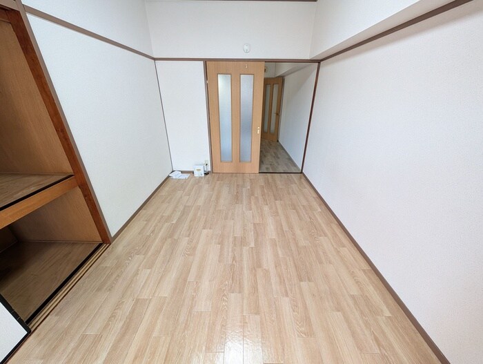 物件内観写真5　(居室)