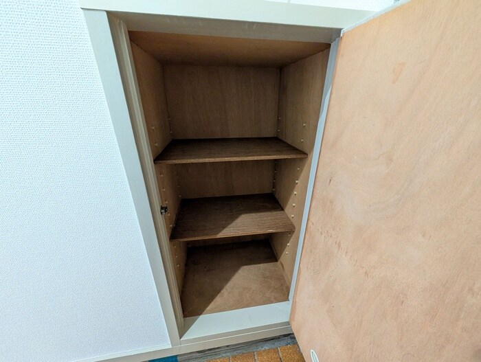 物件内観写真15　(靴箱)