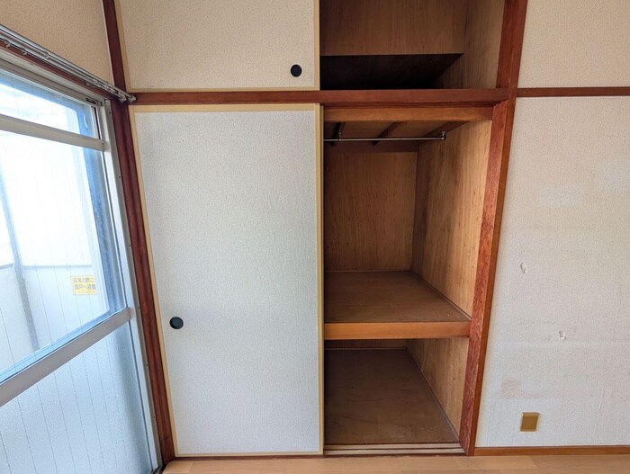 物件内観写真15　(収納)