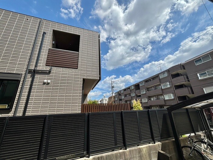 物件内観写真15　(室内からの展望)