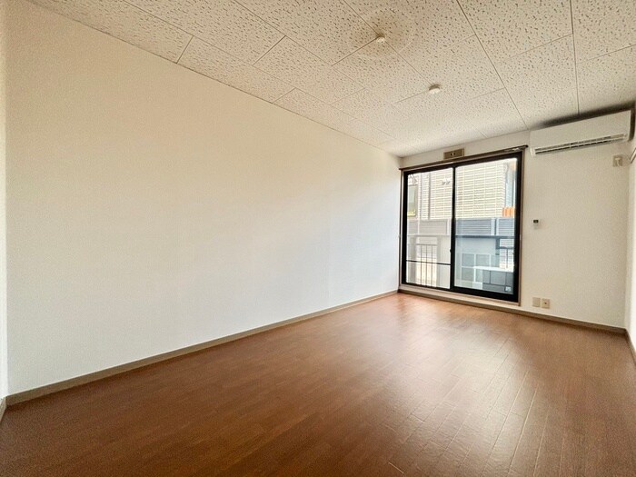 物件内観写真22　(居室)