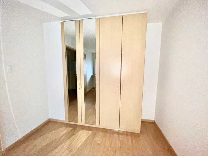 物件内観写真12　(収納)