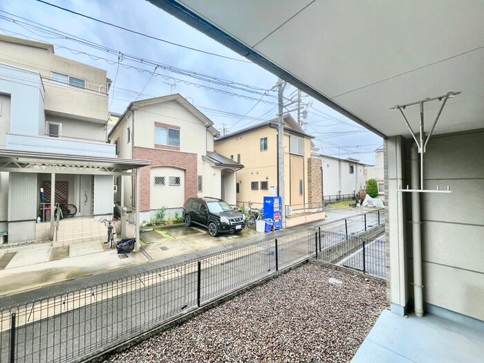 物件内観写真22　(室内からの展望)