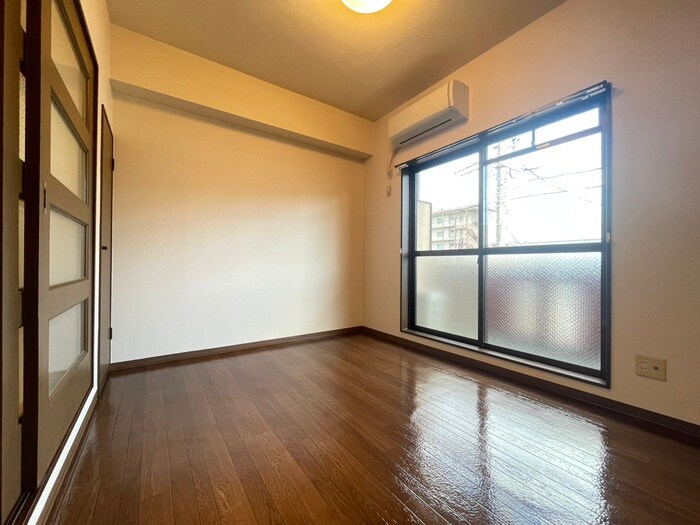 物件内観写真15　(居室)
