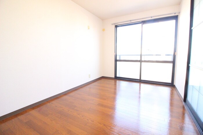 物件内観写真14　(居室)