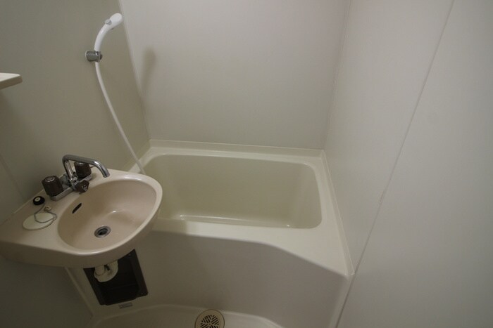 物件内観写真9　(バス／シャワールーム等)