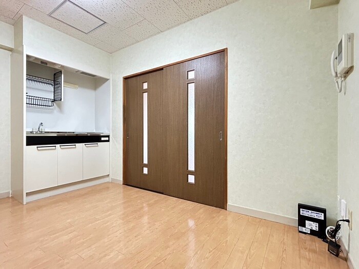 物件内観写真11　(居室)