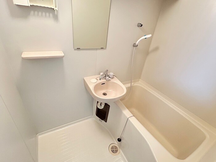 物件内観写真14　(バス／シャワールーム等)