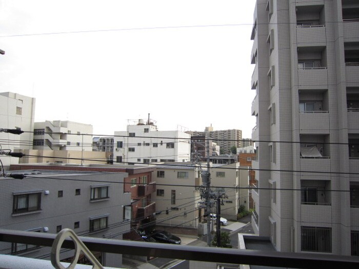 物件内観写真19　(室内からの展望)