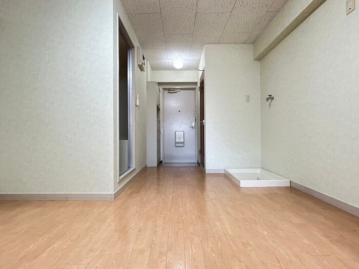 物件内観写真19　(廊下)