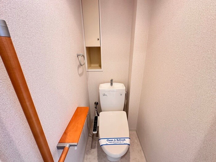 物件内観写真15　(トイレ)