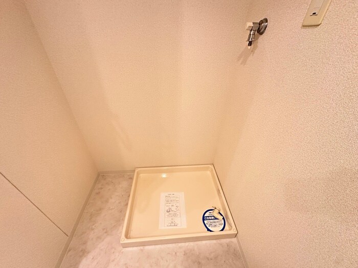 物件内観写真17　(洗濯機置場)