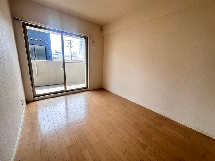 物件内観写真19　(居室)