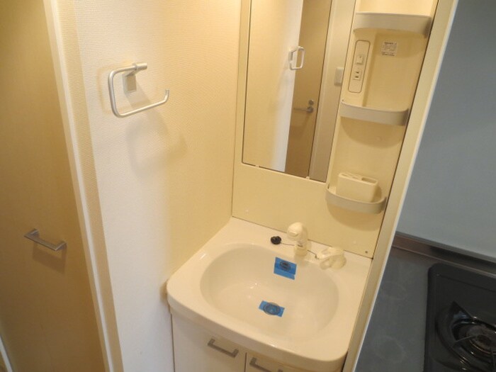 物件内観写真9　(洗面)