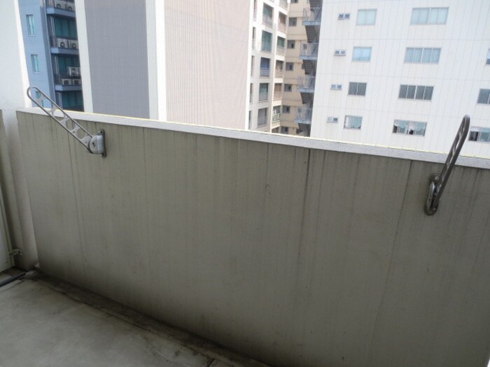 物件内観写真16　(ベランダ・バルコニー)